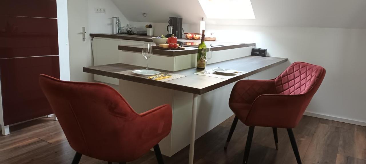 Hideaway Appartement Zell am Moos Buitenkant foto